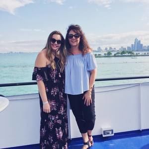 Meet your Posher, Andrea